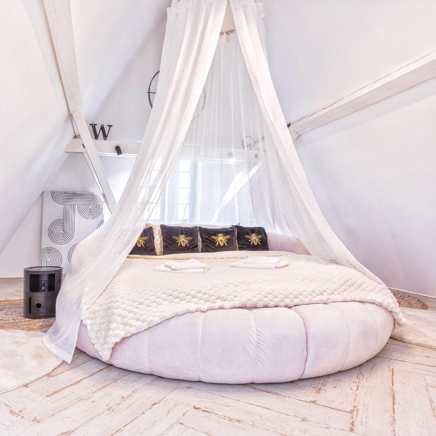 Apartamento Magiczne Gniazdko Na Samym Rynku Breslavia Exterior foto
