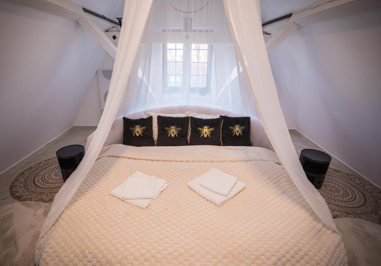 Apartamento Magiczne Gniazdko Na Samym Rynku Breslavia Exterior foto