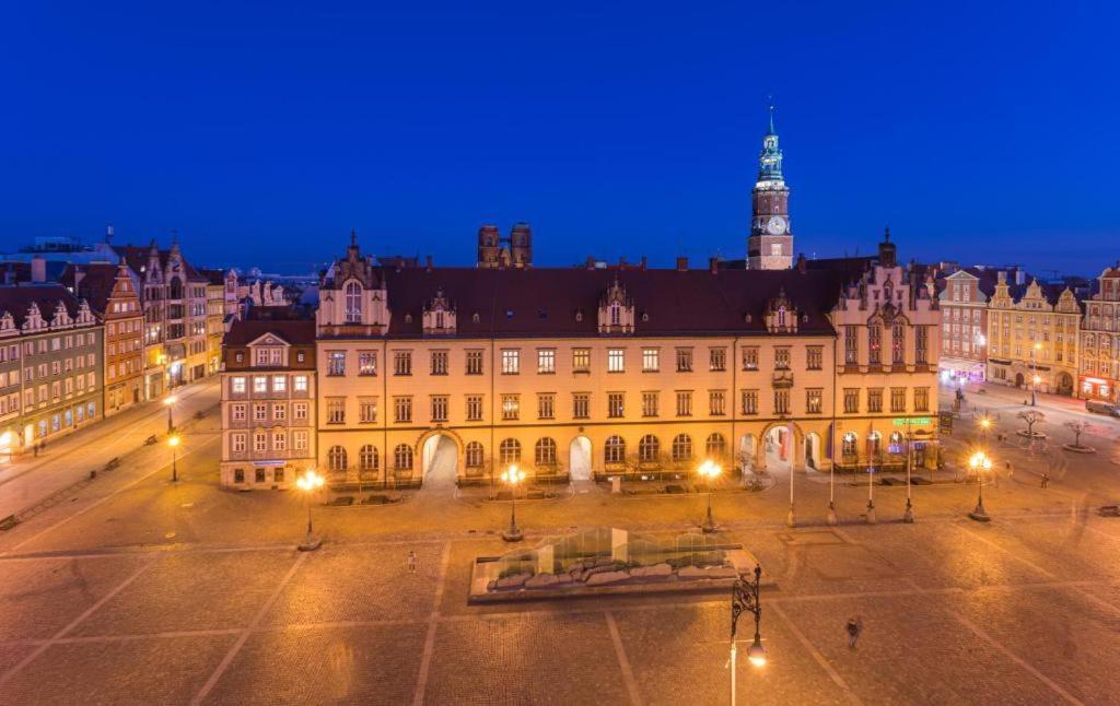 Apartamento Magiczne Gniazdko Na Samym Rynku Breslavia Exterior foto